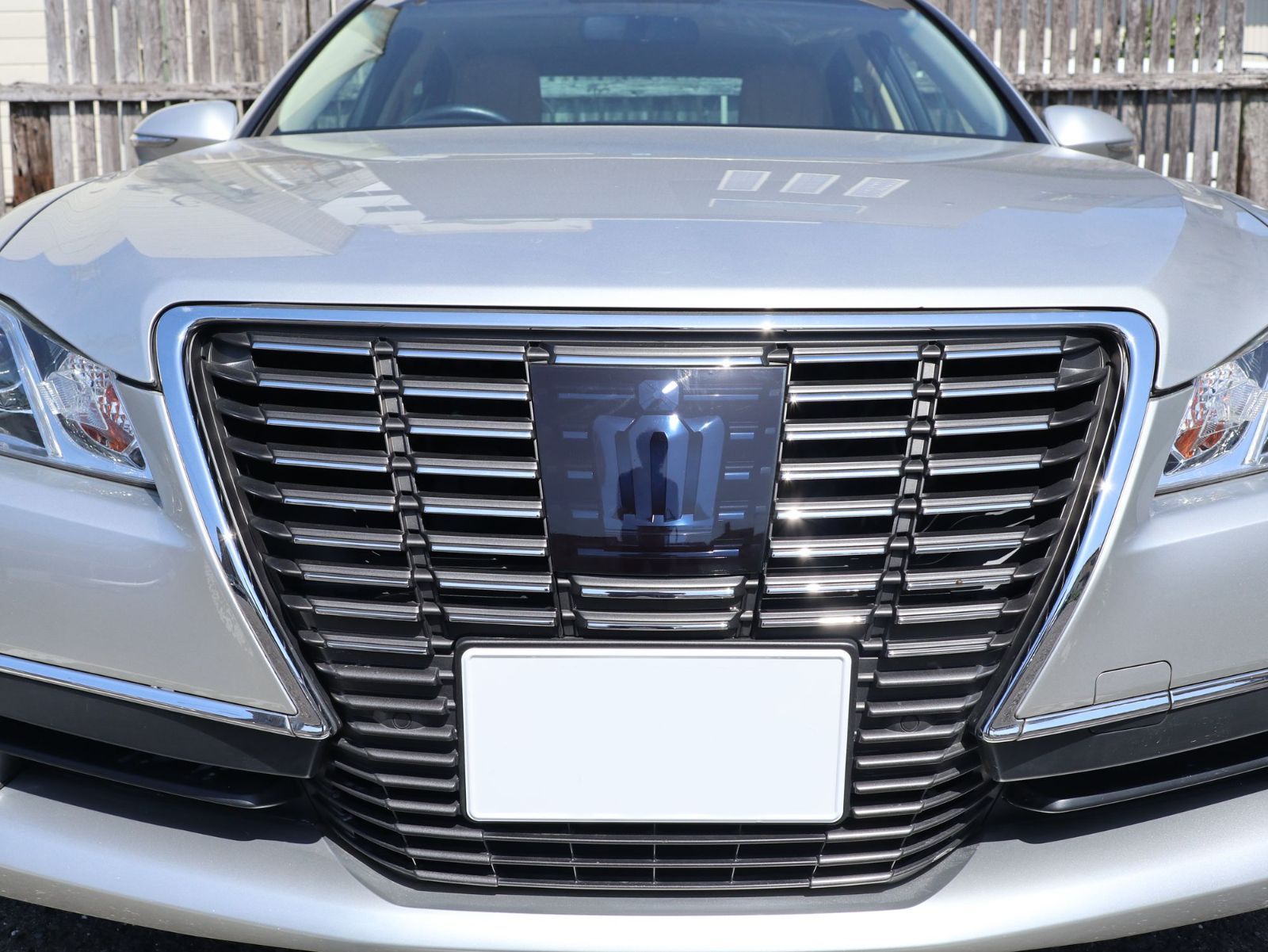 Tint+エンブレム スモークフィルム 前期 クラウン 210 ロイヤル