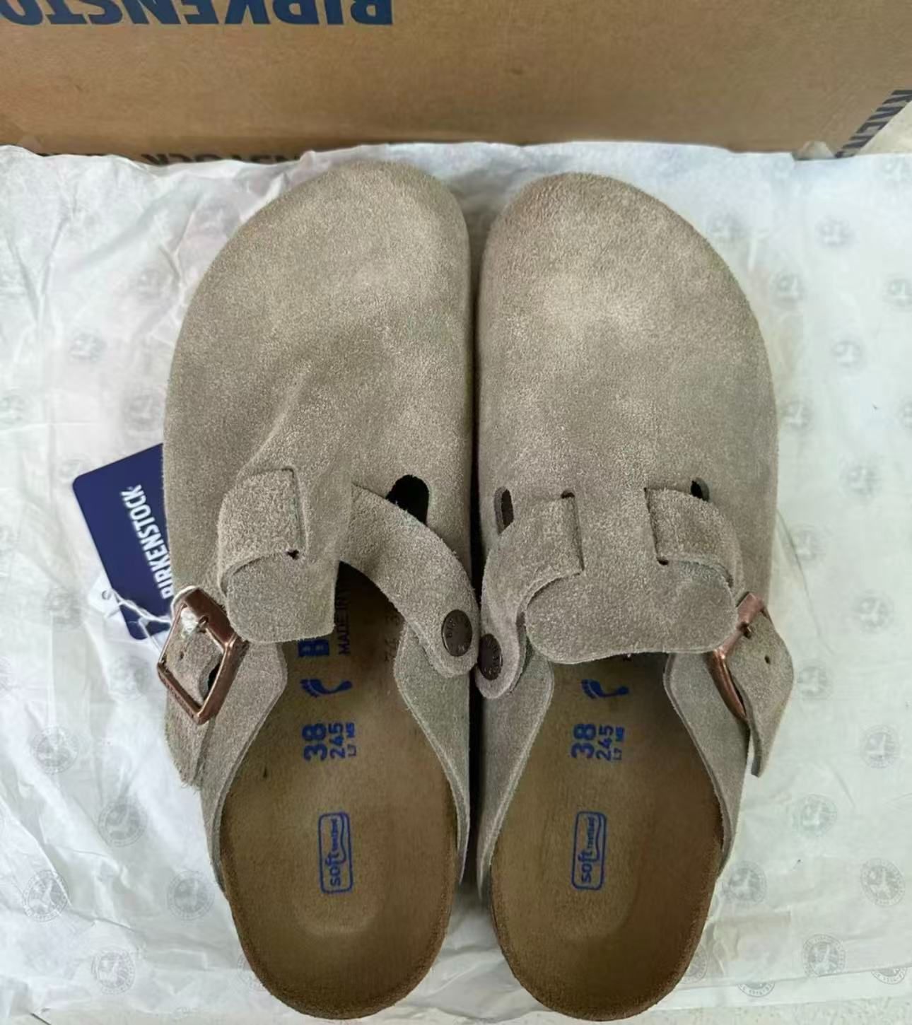 Suede Taupe