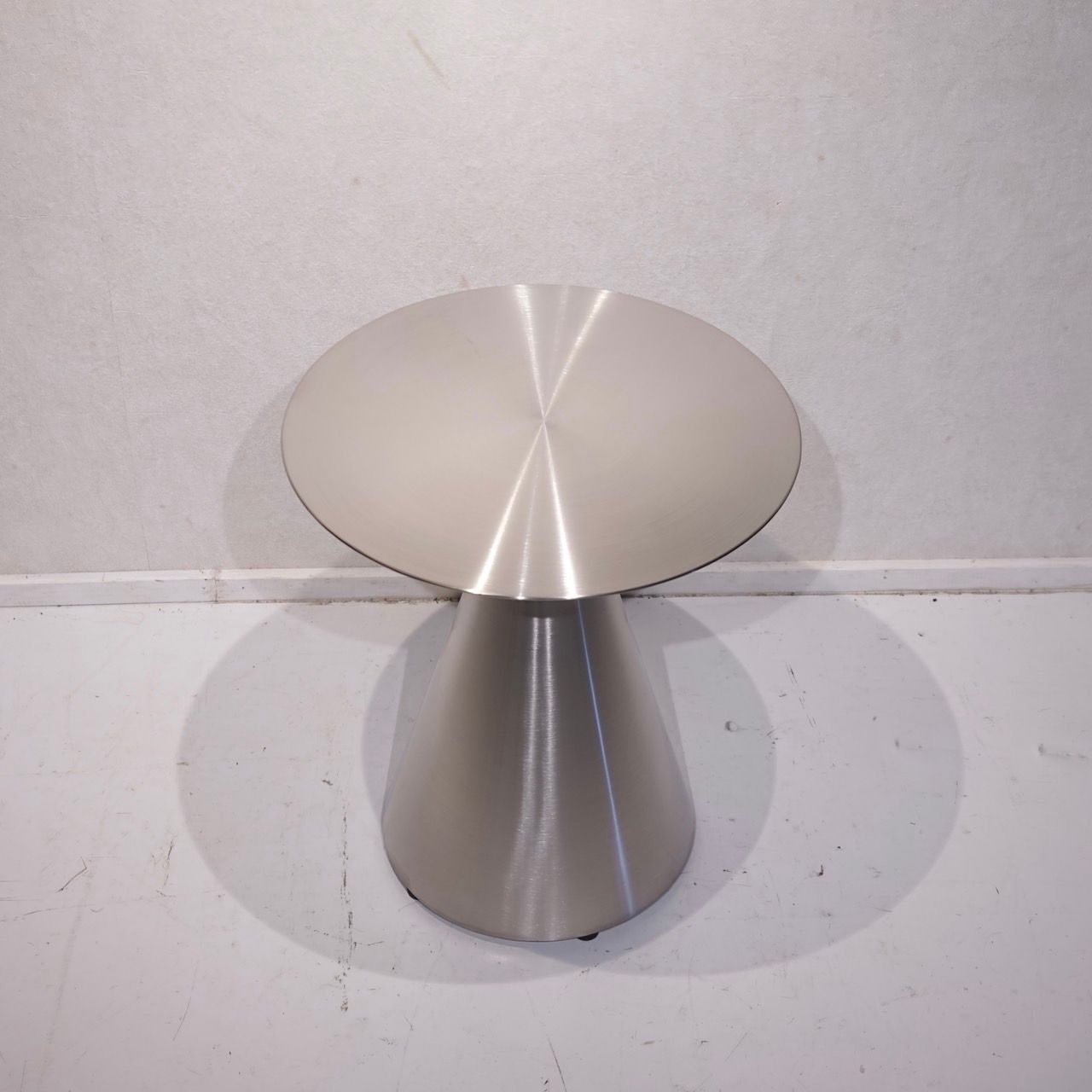 テーブル モダン