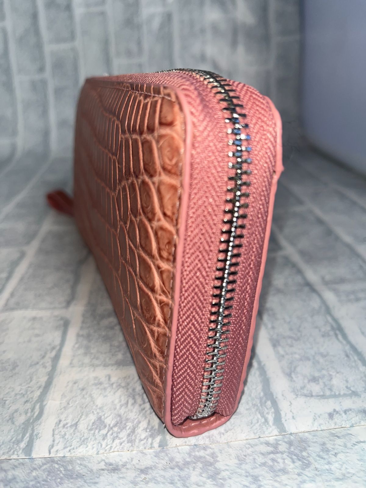 【GUODI】 ラウンドファスナー型 長財布　クロコダイル本革　箱付 GUODI】 長財布 ラウンドファスナー 型 クロコダイル 本革