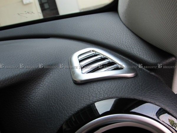 Eクラスステーションワゴン W213 デフロスターカバー サテンシルバー