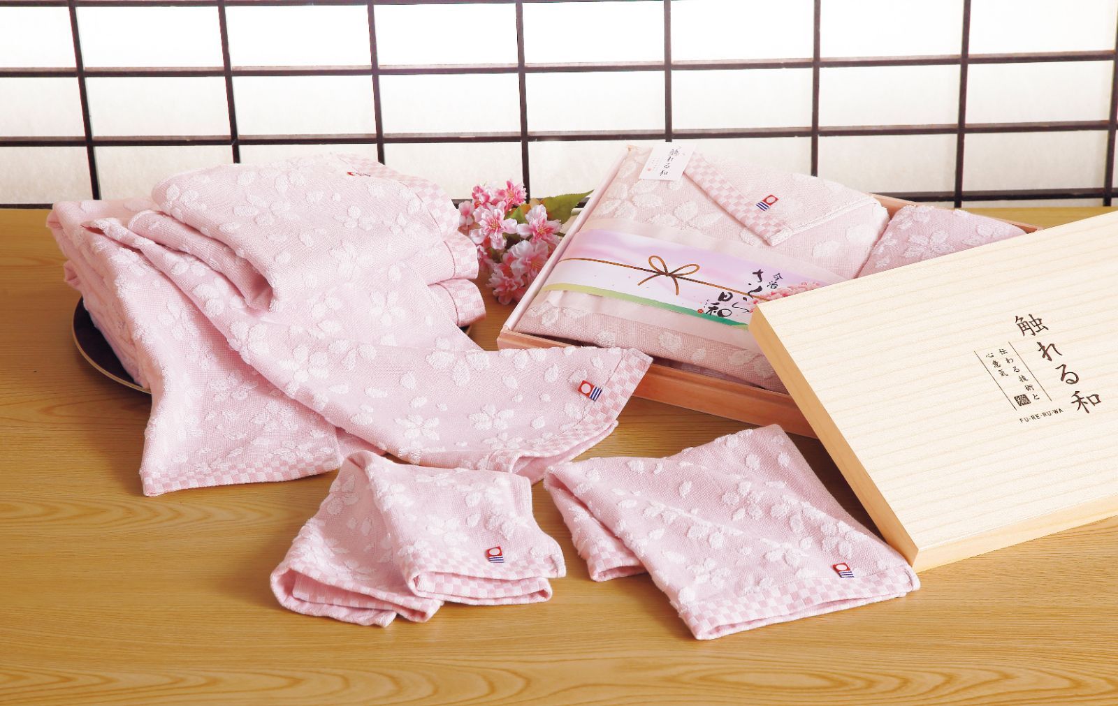 触れる和 さくら日和 木箱入り今治タオルセット