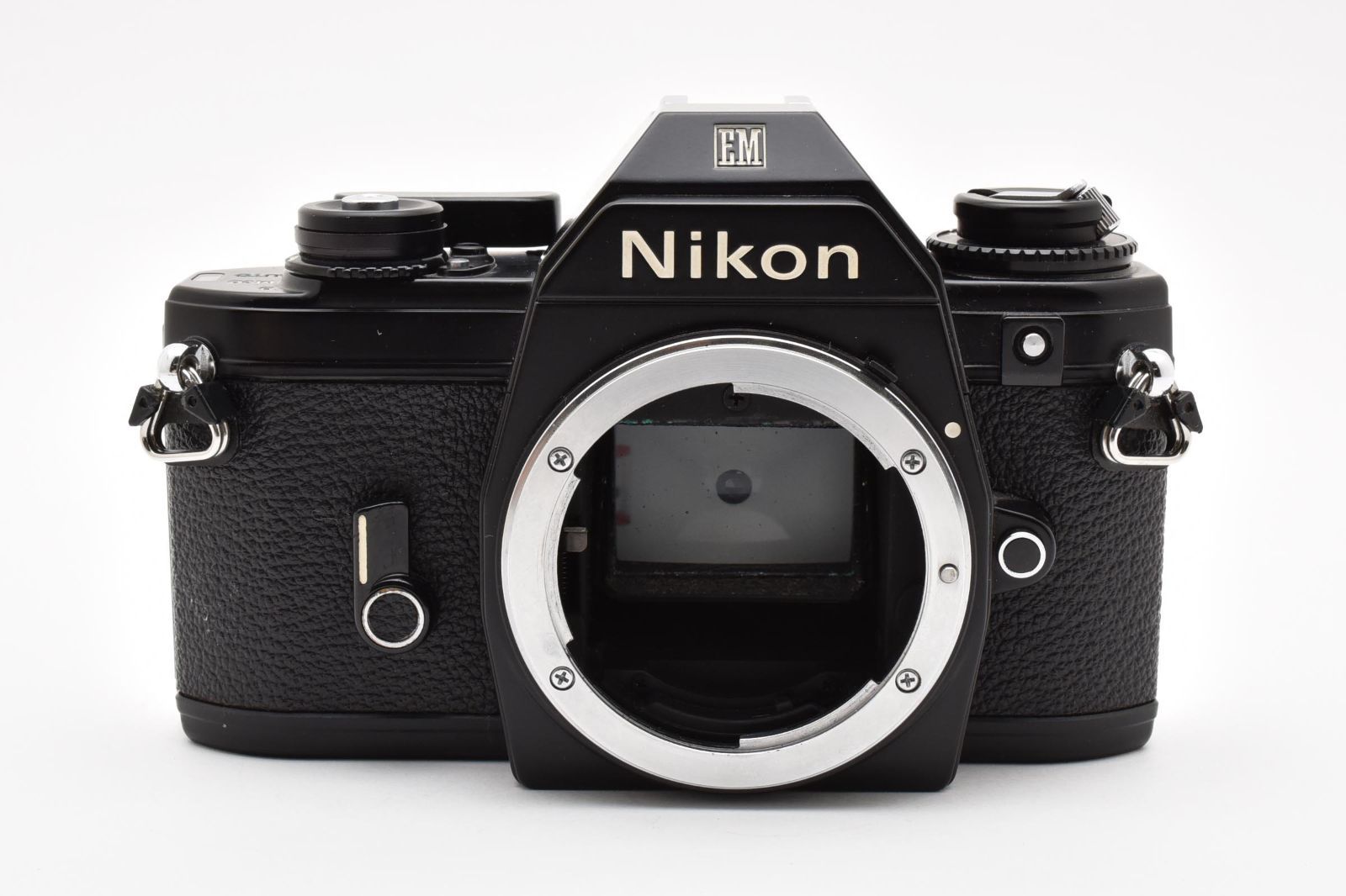 外観とても Nikon EM フィルム一眼 ニコン 2530076 8303