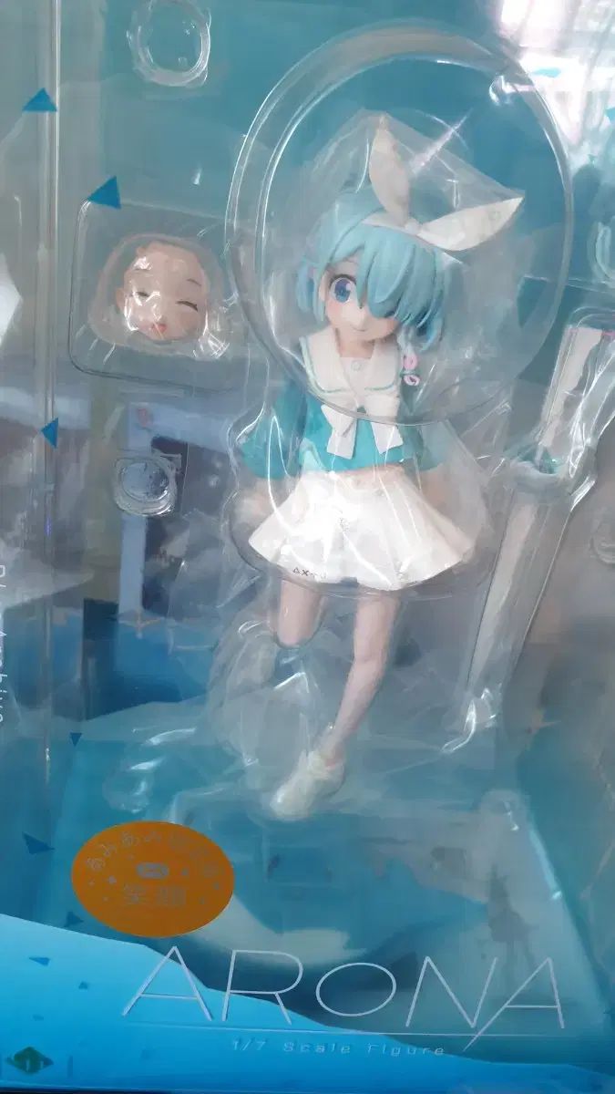 【メルカリ出品祭限定割】ブルーアーカイブ アロナ フィギュア ゴールデンヘッド Amazon.co.jp: ゴールデンヘッド - ブルーアーカイブ - アロナ 1