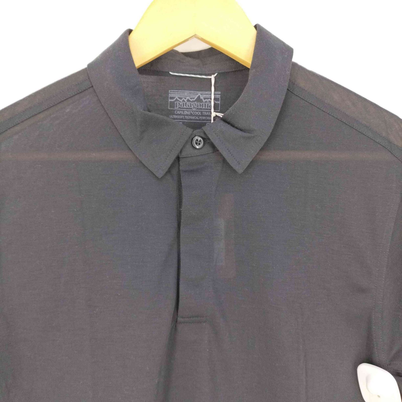 patagonia Capilene Cool Trail ポロシャツ M 黒 Patagonia Men's Cap Cool Trail Polo-Shirt (Black) Active Wear