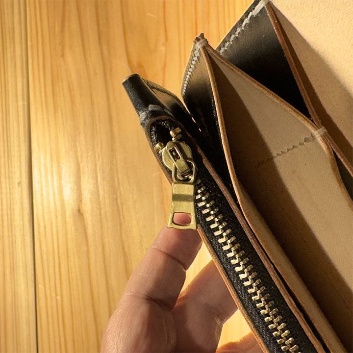 ヌメ革アンティーク染めブラウン - ロングトラッカーウォレットTWL-02ABR ヌメ革アンティーク染めレッド - ロングトラッカーウォレットTWL-02ARED