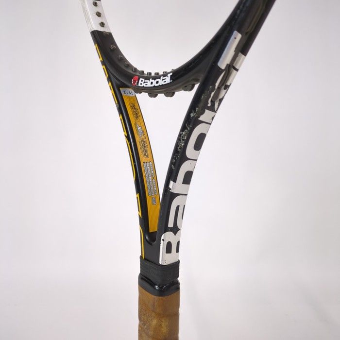 バボラ ピュアストーム•リミテッド