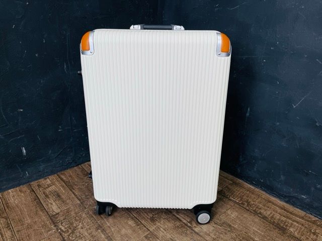 スイスミリタリー プレミアム Cタイプ 64L SM-C624 ホワイト スイスミリタリー スーツケース プレミアム Cタイプ 64L SM-C624