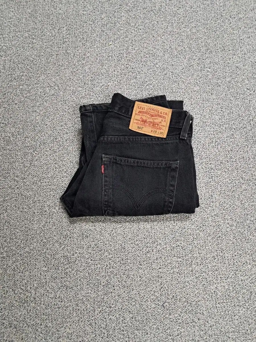 LEVI S リーバイス 501 ブラックジーンズ