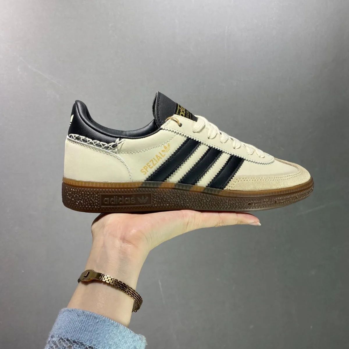 新品 箱付 adidas HANDBALL SPEZIAL