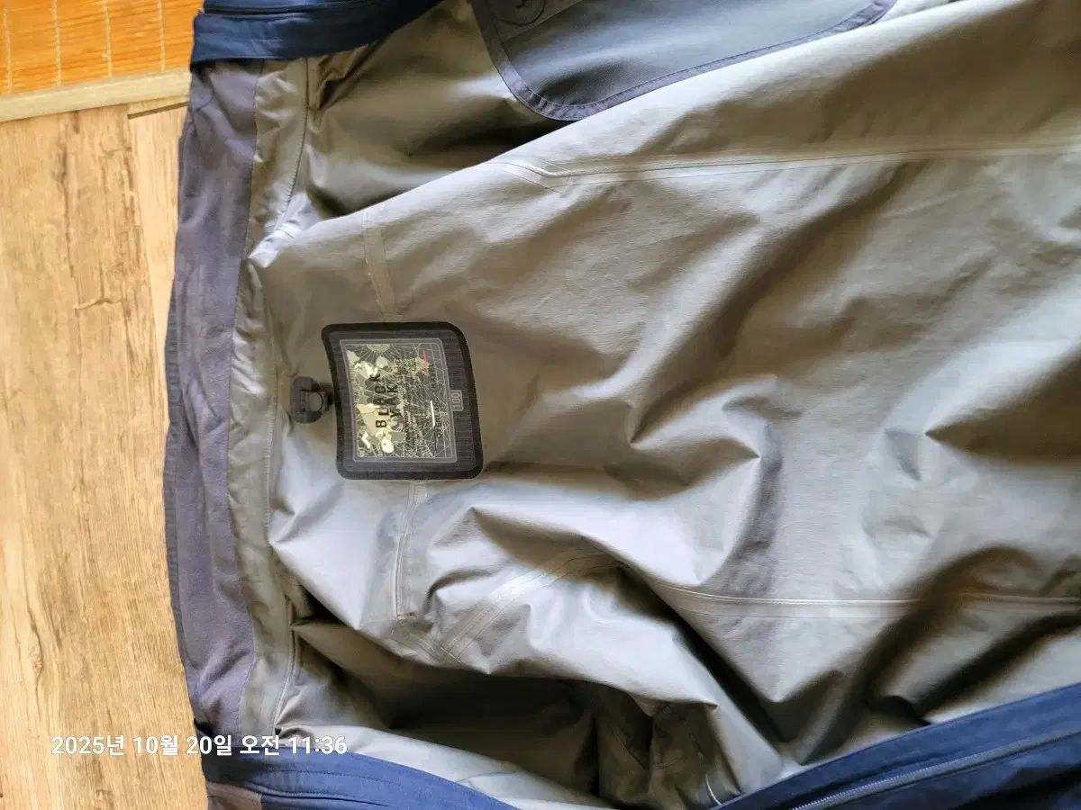 BLACK YAK ゴアテックス 登山 ジャケット メンズ