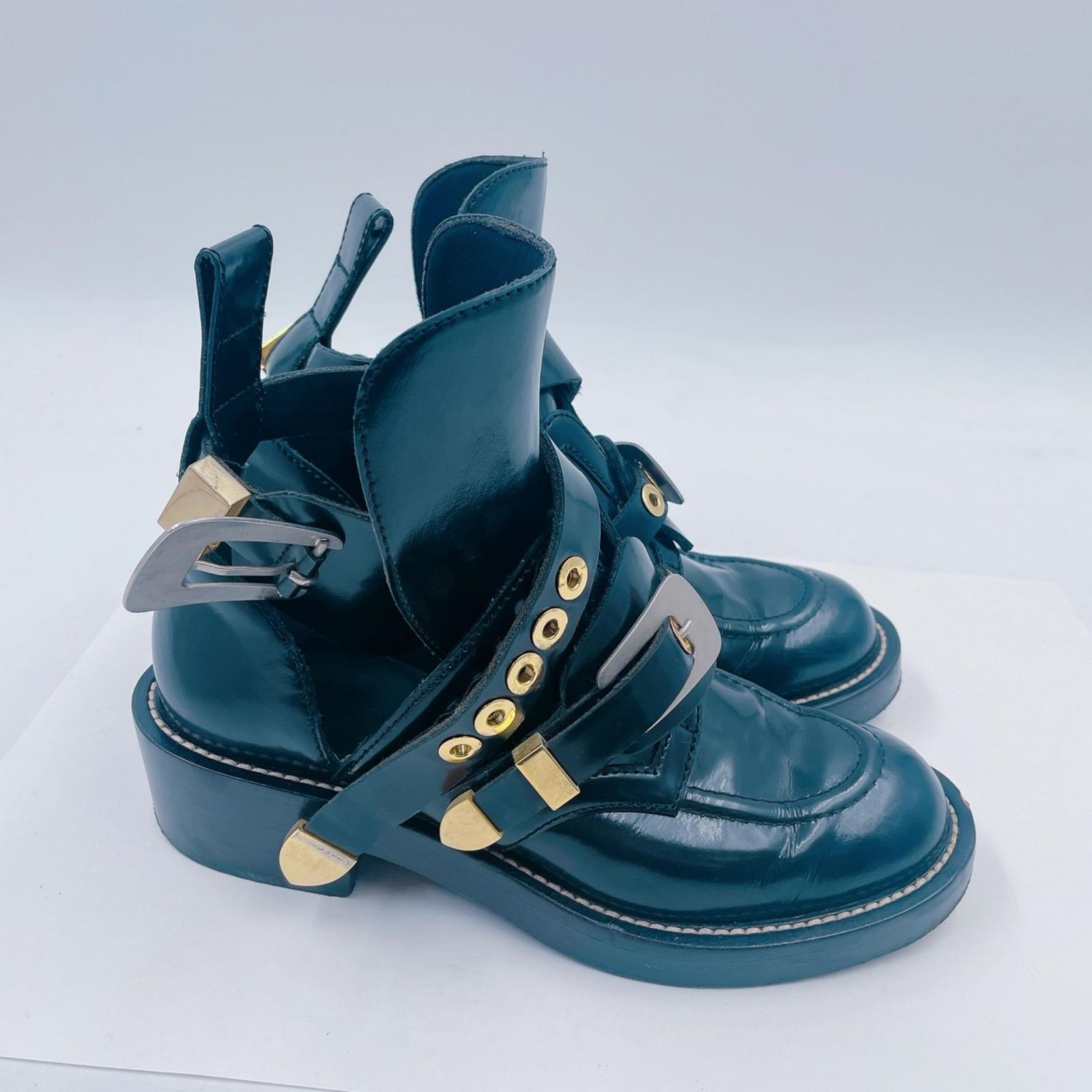 ストラップブーツ カットアウトブーツ