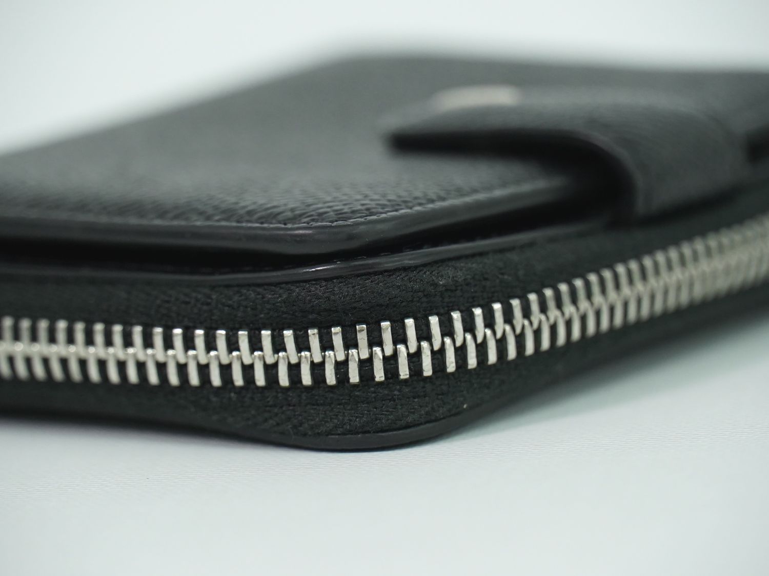 本物 正規 Maison Margiela マルジェラ Zip Around Wallet Small 財布 Stereotype ラウンドジップ Maison Marglela レザーバック 正規品 本物 メゾンマルジェラ Maison