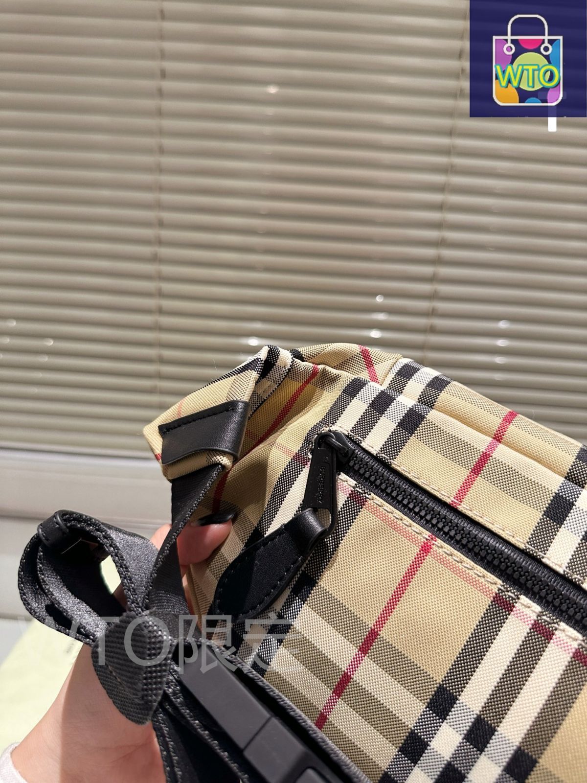 バーバリーバッグ LBBB8071854y.jpg