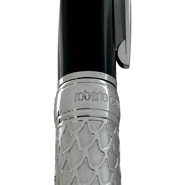 ロベルト カヴァリ