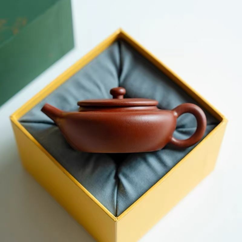 茶壷 紫砂製 山水紋 紫砂壺 急須 煎茶道具 茶道 賞物 置物 希少珍品 bh Ant.Q《中国 唐物》煎茶道具 紫砂 朱泥 急須 茶壺 干支文