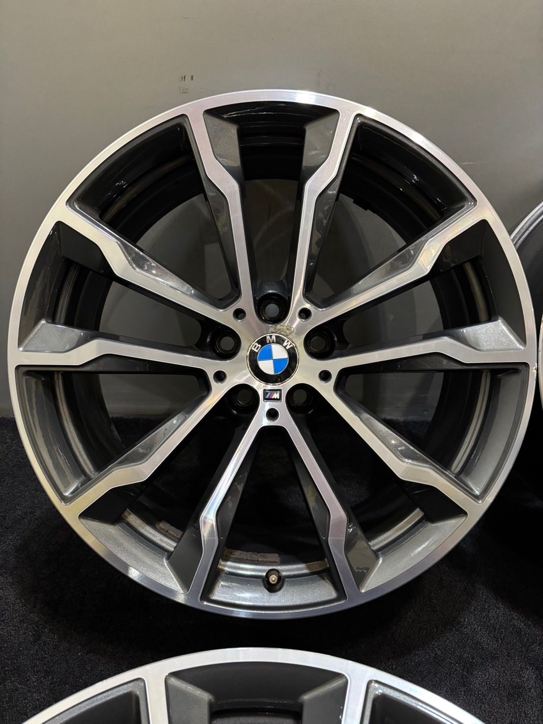 BMW 純正20インチ G01 G02 ホイール 4本セット BMW 純正20インチ G01 G02 ホイール 4本セット ☆BMW G01 X3 G02 X4