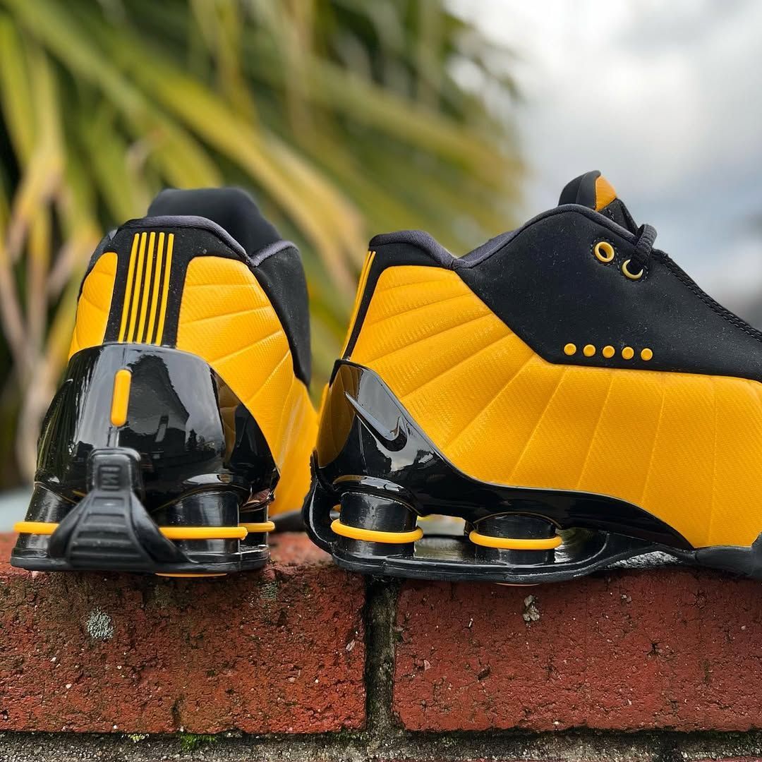 NIKE SHOX BB4 'BLACK UNIVERSITY GOLD' ナイキ ショックス