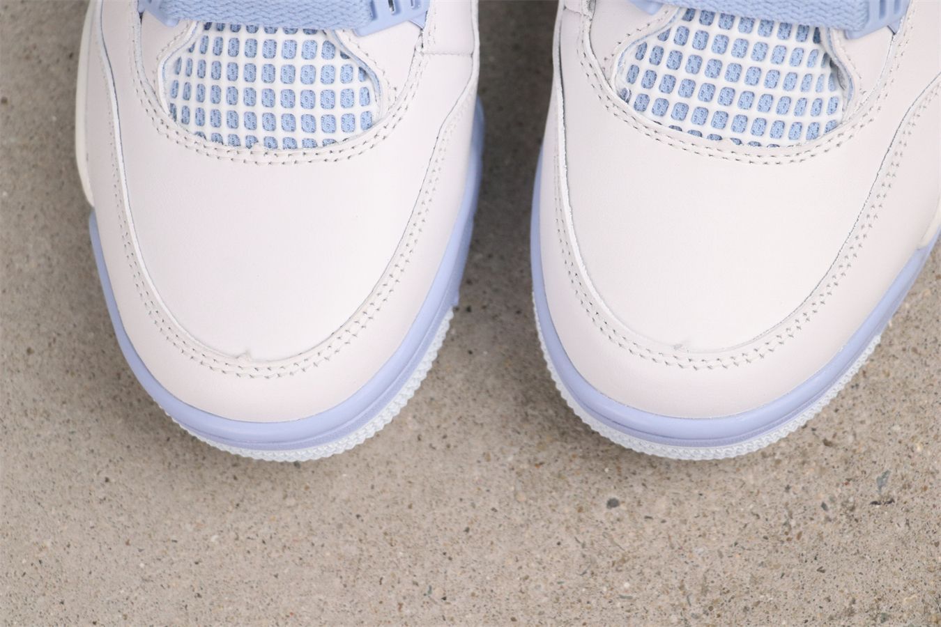 今日特価】Air Jordan 4 HV0823-100 氷清玉潔（Hy?seiryoketsu