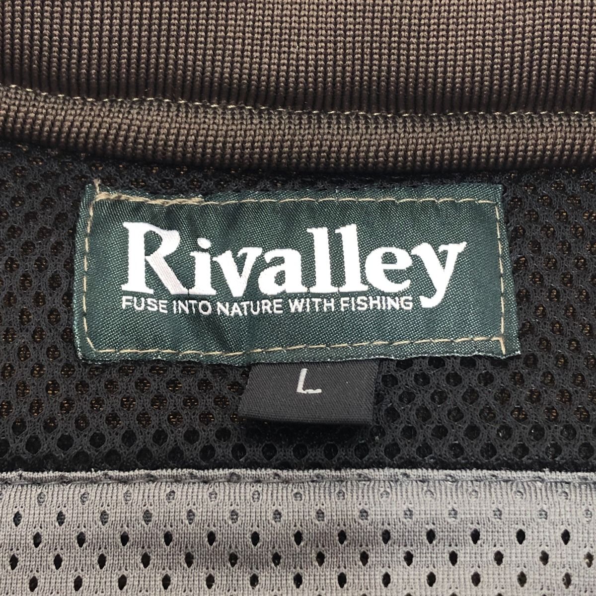 リバレイ RV トラウトメッシュベスト 5379 タン L RV トラウトメッシュベスト - RIVALLEY FISHING GEARRIVALLEY