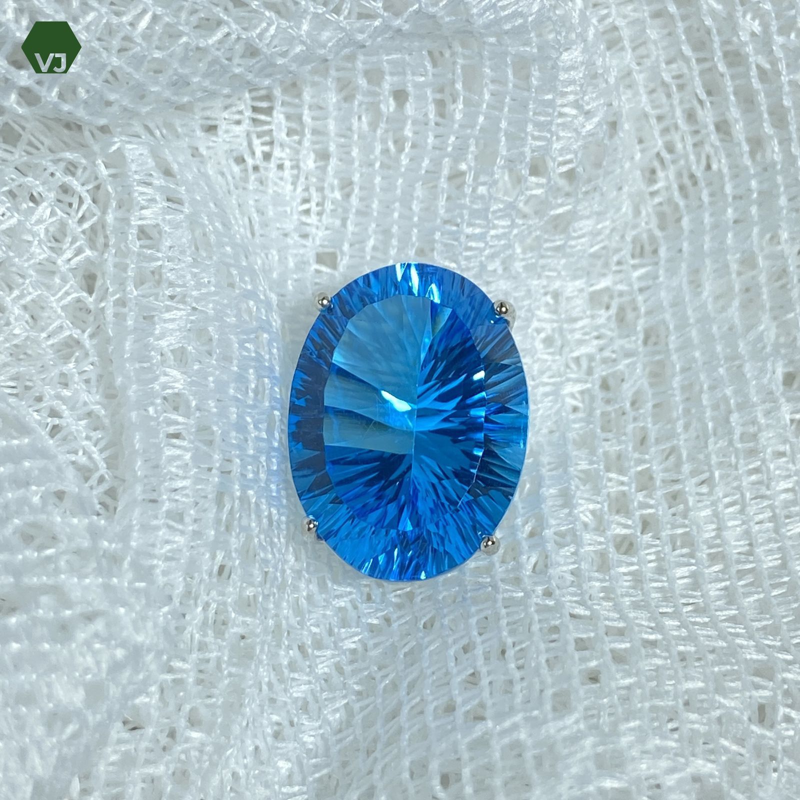 27-17】トパーズ ペンダントトップ 17ct【中古】【PT950】☆By vivid-J 