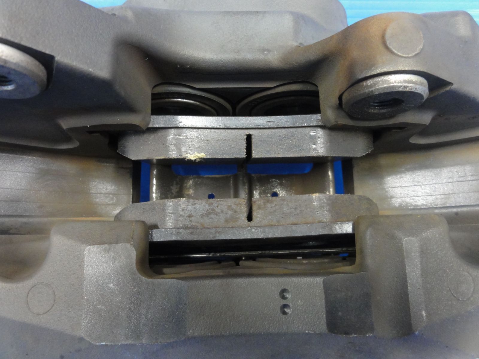 ☆平成22年車 トヨタ GWS204 クラウン ハイブリッド 右 フロント