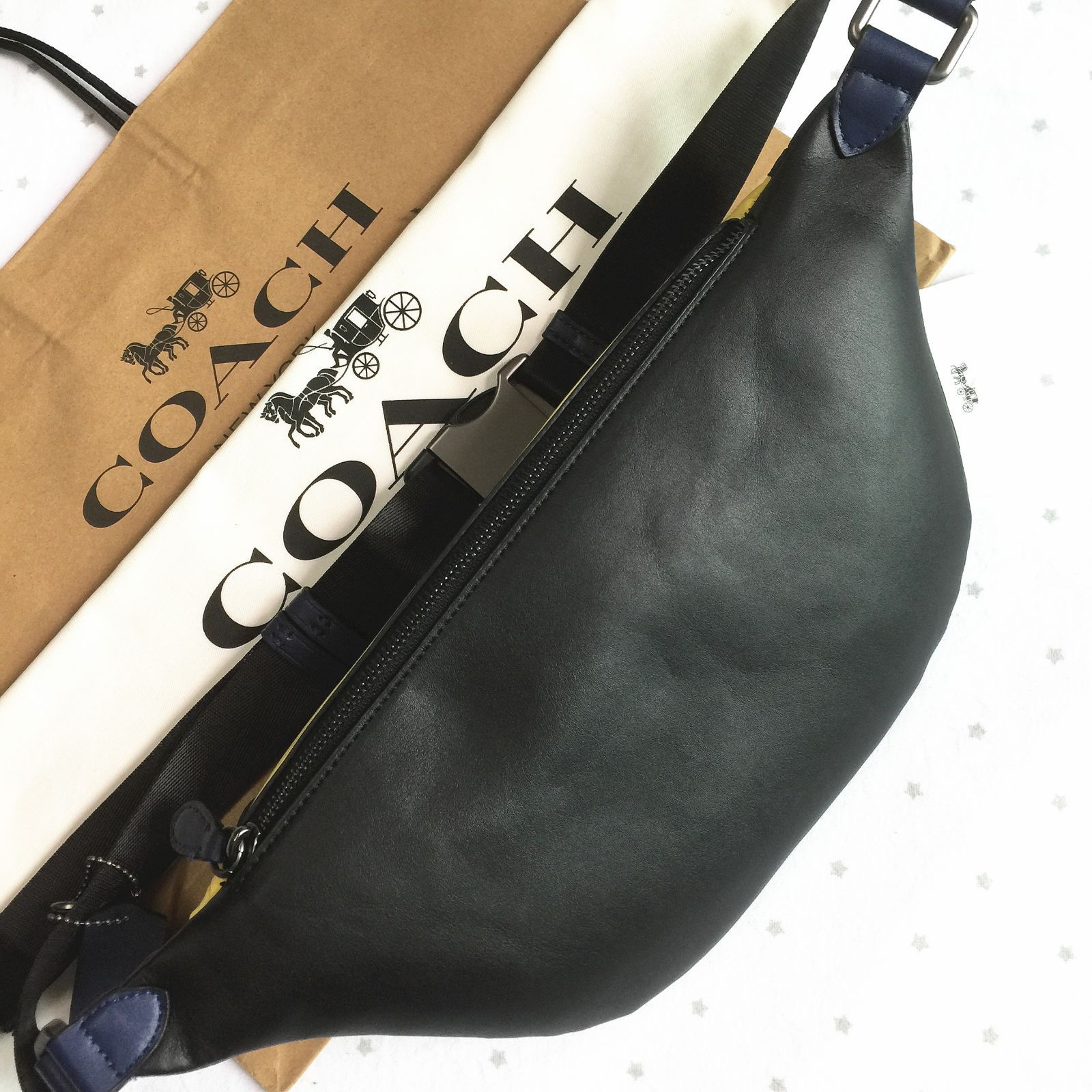 セール中】COACH コーチバッグ C5343 イエロー×ネイビー ボディーバッグ ベルトバッグ ウエストバッグ 斜めがけバッグ アウトレット品  保存袋付属 新品未使用 - メルカリ