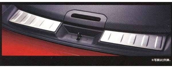 未使用 日産 T32 X-TRAIL エクストレイル 純正 リアゲート トランク ラゲッジ プレート NISSAN Luggage Plate