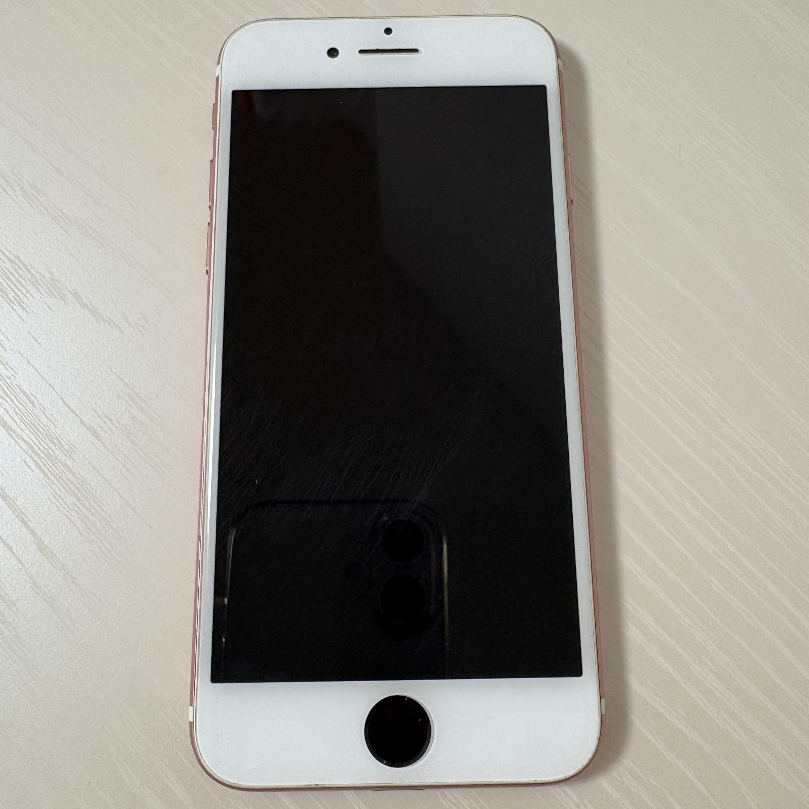 Apple - エイ iPhone 7 本体 ジャンク品 ジャンク□Apple iPhone 7☆基盤無☆部品取り☆起動・通電せず