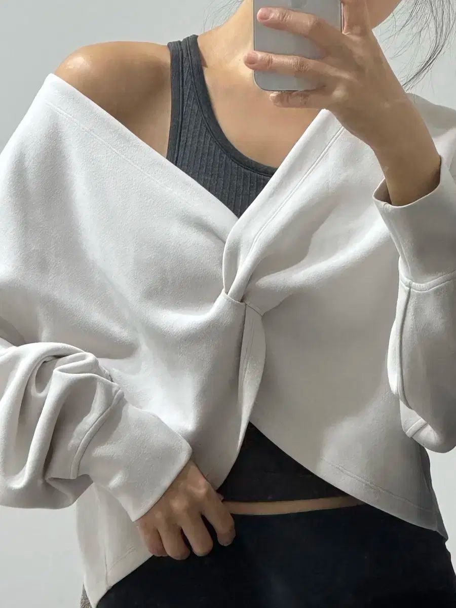 lululemon ルルレモン ツイスト クロップドトップス 頭蓋骨