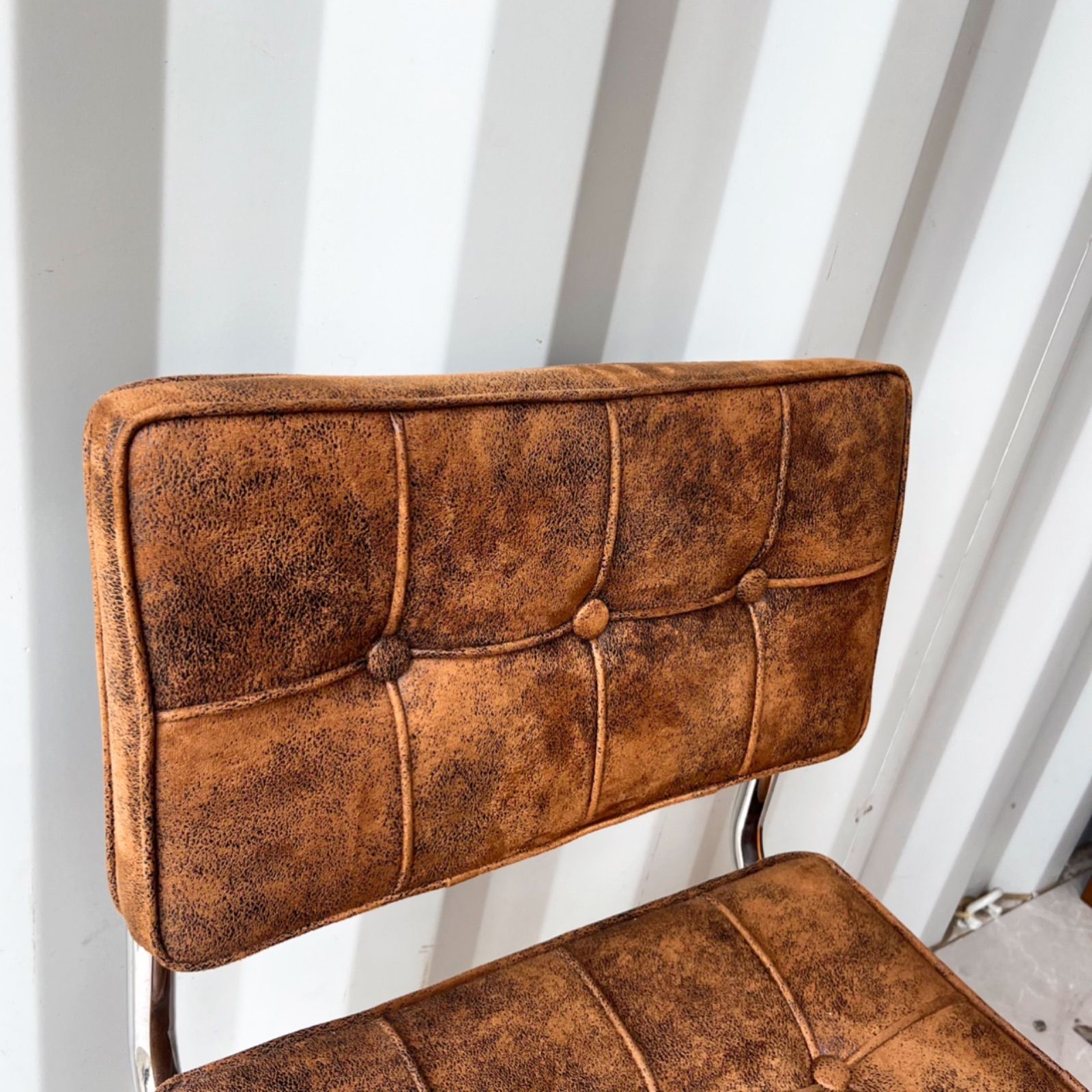 取付無料！KARE カンチレバーチェアエキスポヴィンテージエコ