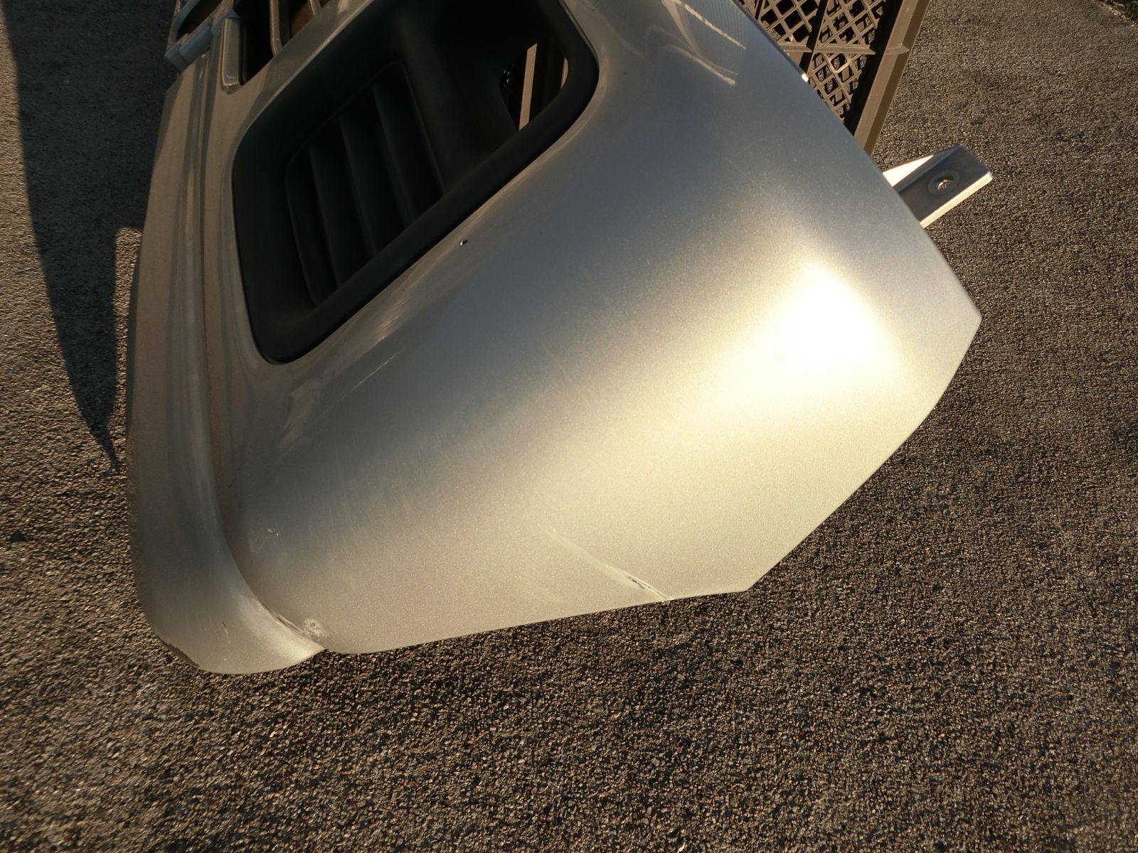 774 個人宅配送可 エブリィバン DA62V フロントバンパー 71711-63H00 Z2S