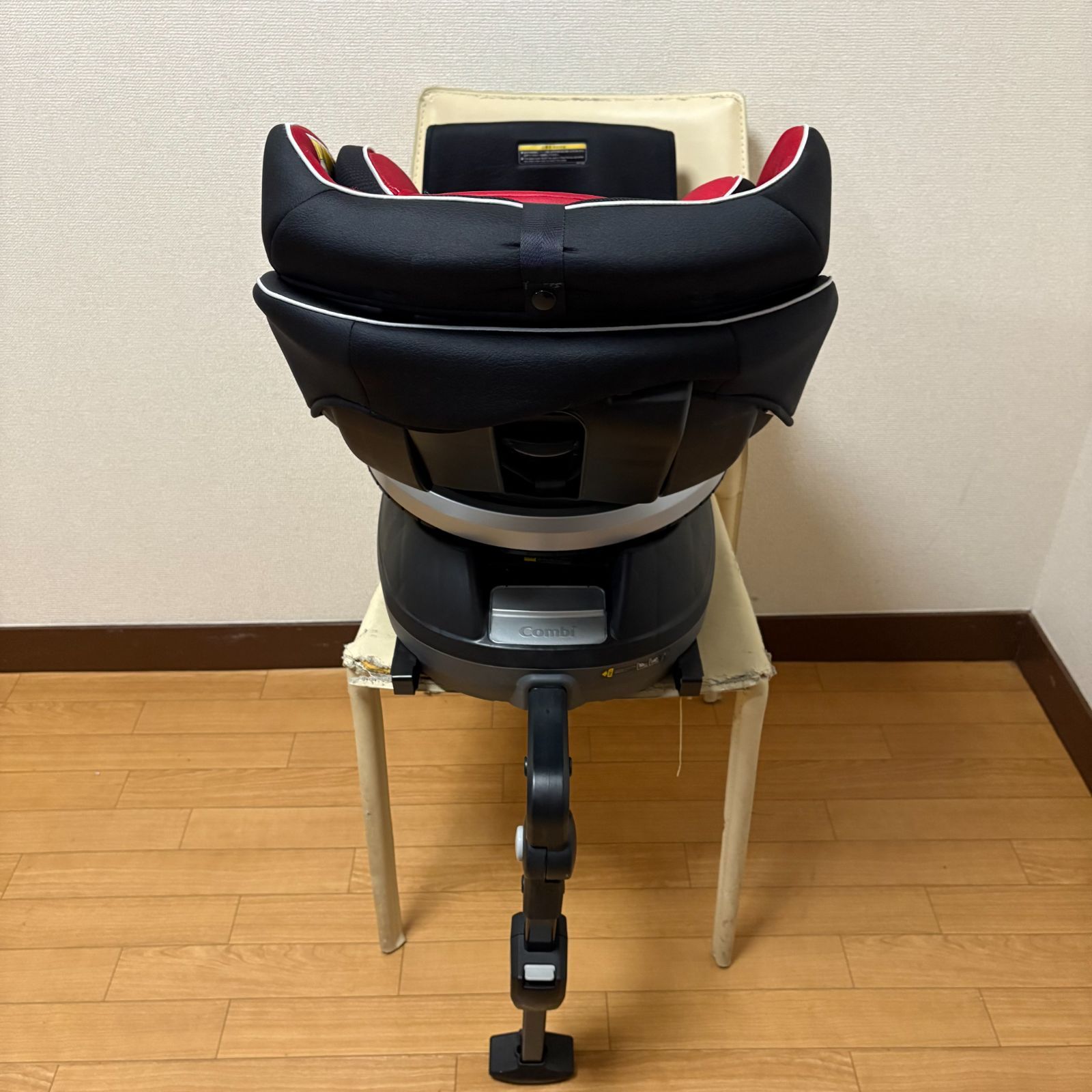 combi コンビ ネルーム ISOFIX エッグショック ND レーザー