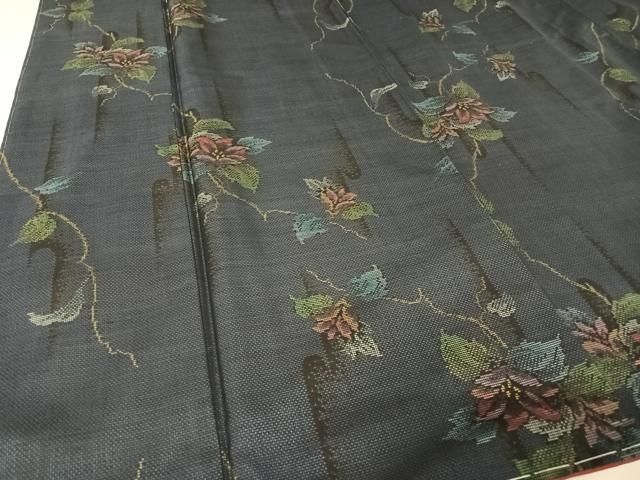 平和屋着物○本場大島紬 純泥染 手織 カタス7マルキ 草花文 当田安憲作