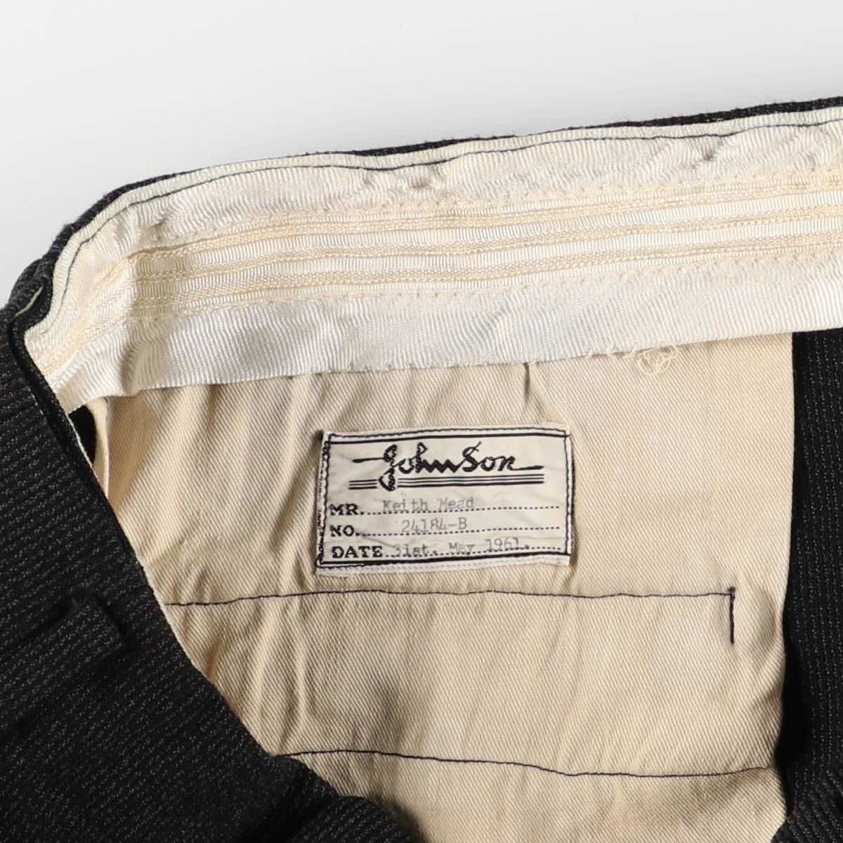 スラックスパンツ