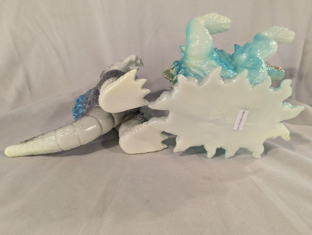 M1号 世紀の大怪獣東宝怪獣シリーズ ゴジラVSビオランテ 蓄光版 特撮の