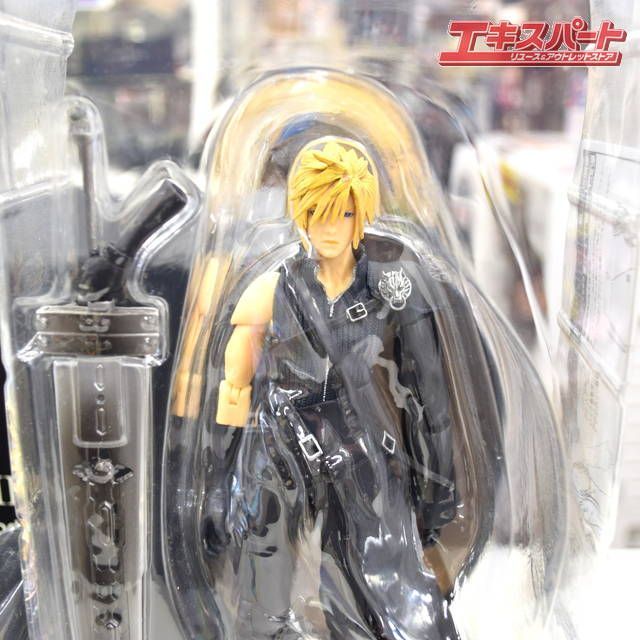 CLOUD&FENRIR 限定フィギュア ファイナルファンタジー7 アドベントチルドレン 限定フィギュア