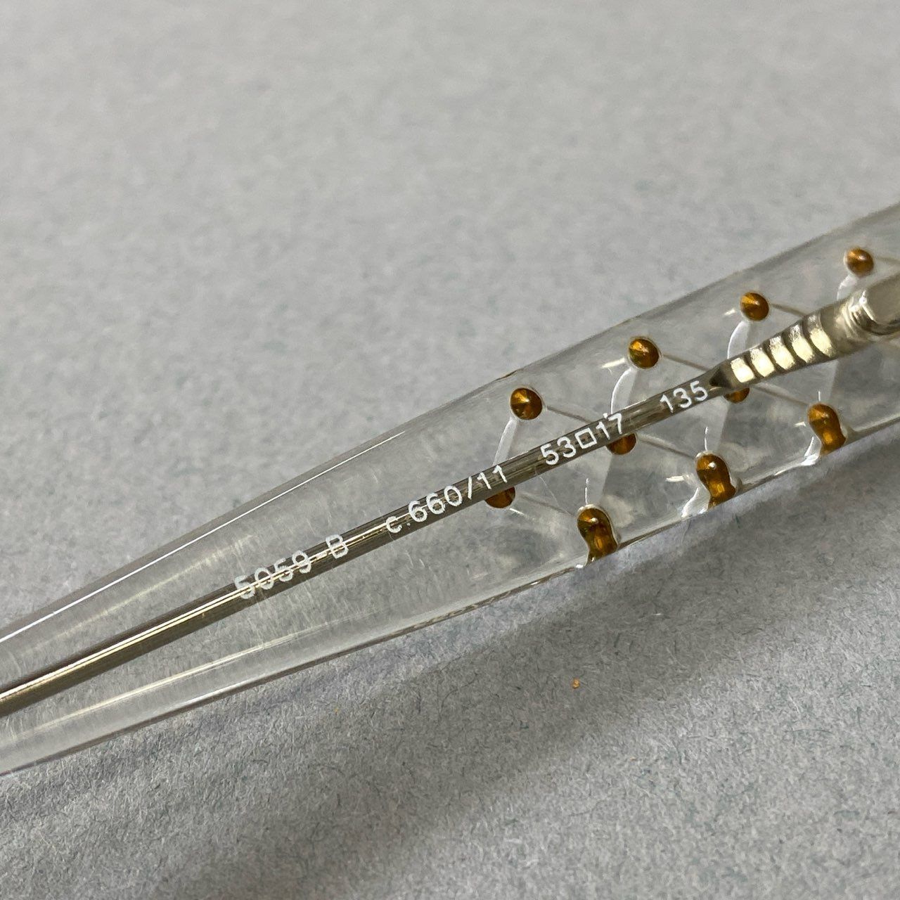 グレーグラデーション ラインストーン