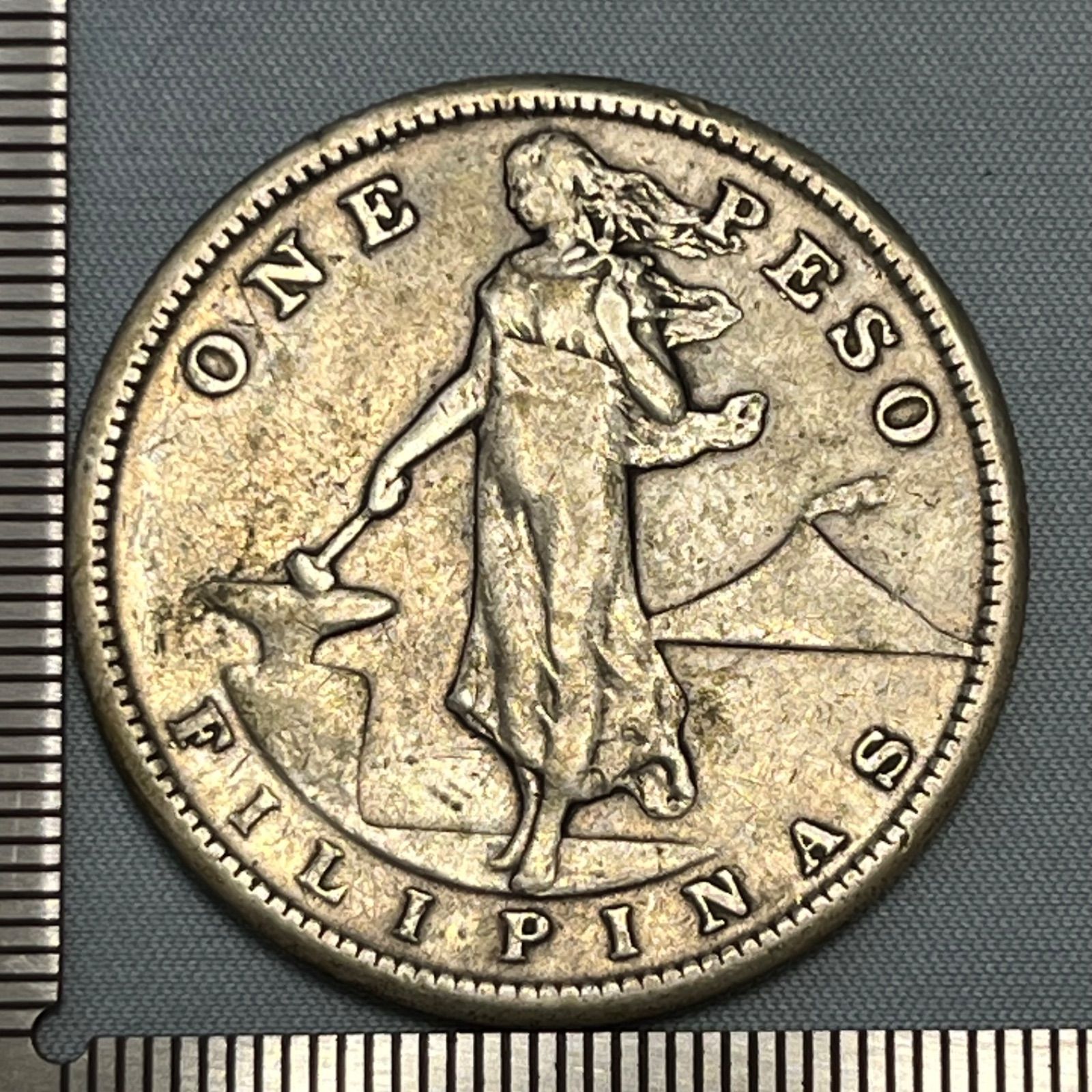 銀貨】1909年 フィリピン 1ペソ銀貨／アメリカ統治時代・自由の女神と