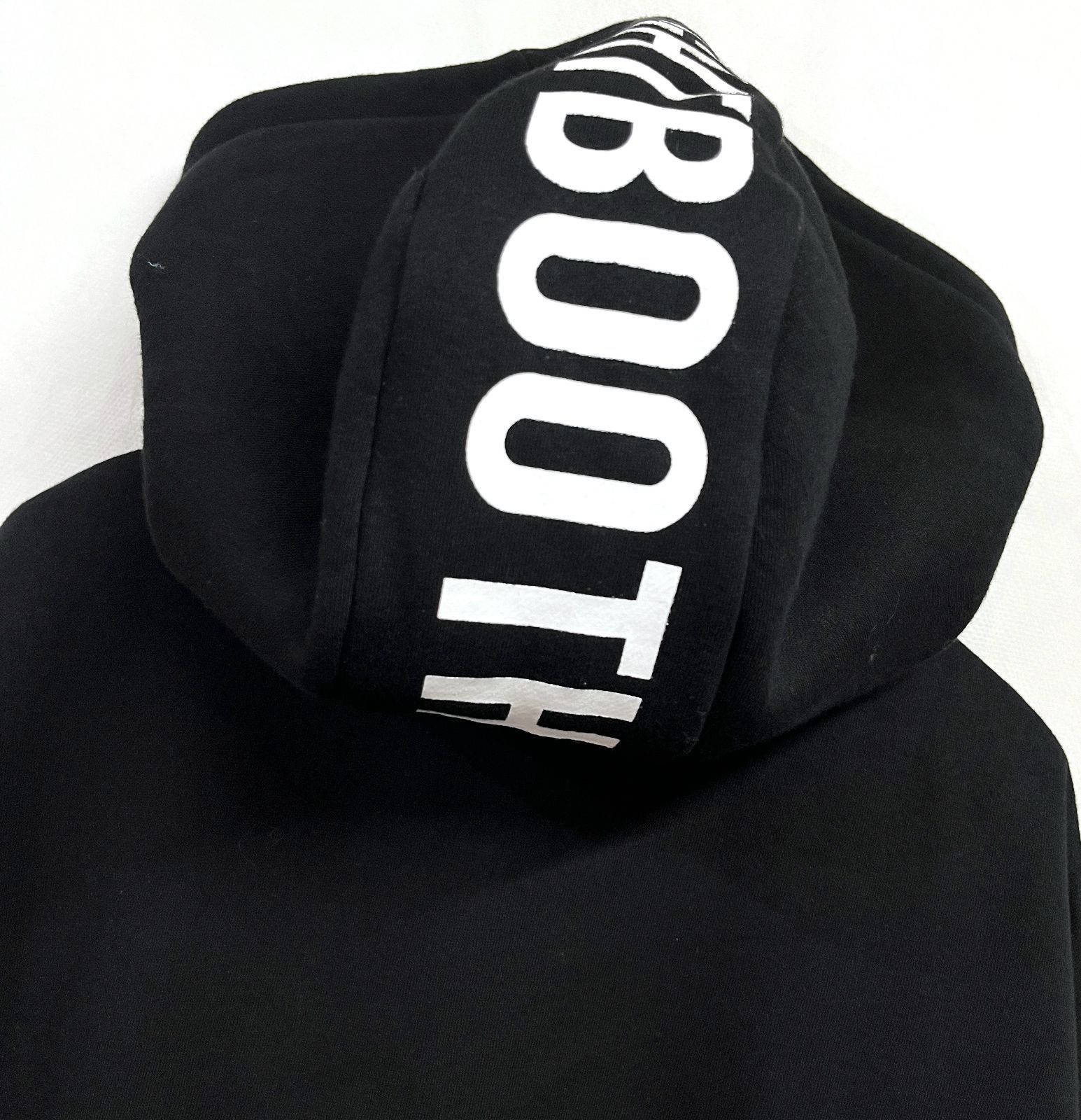 TIGHTBOOTH｜タイトブース LOGO ZIP HOODED SWEAT SHIRT ロゴ