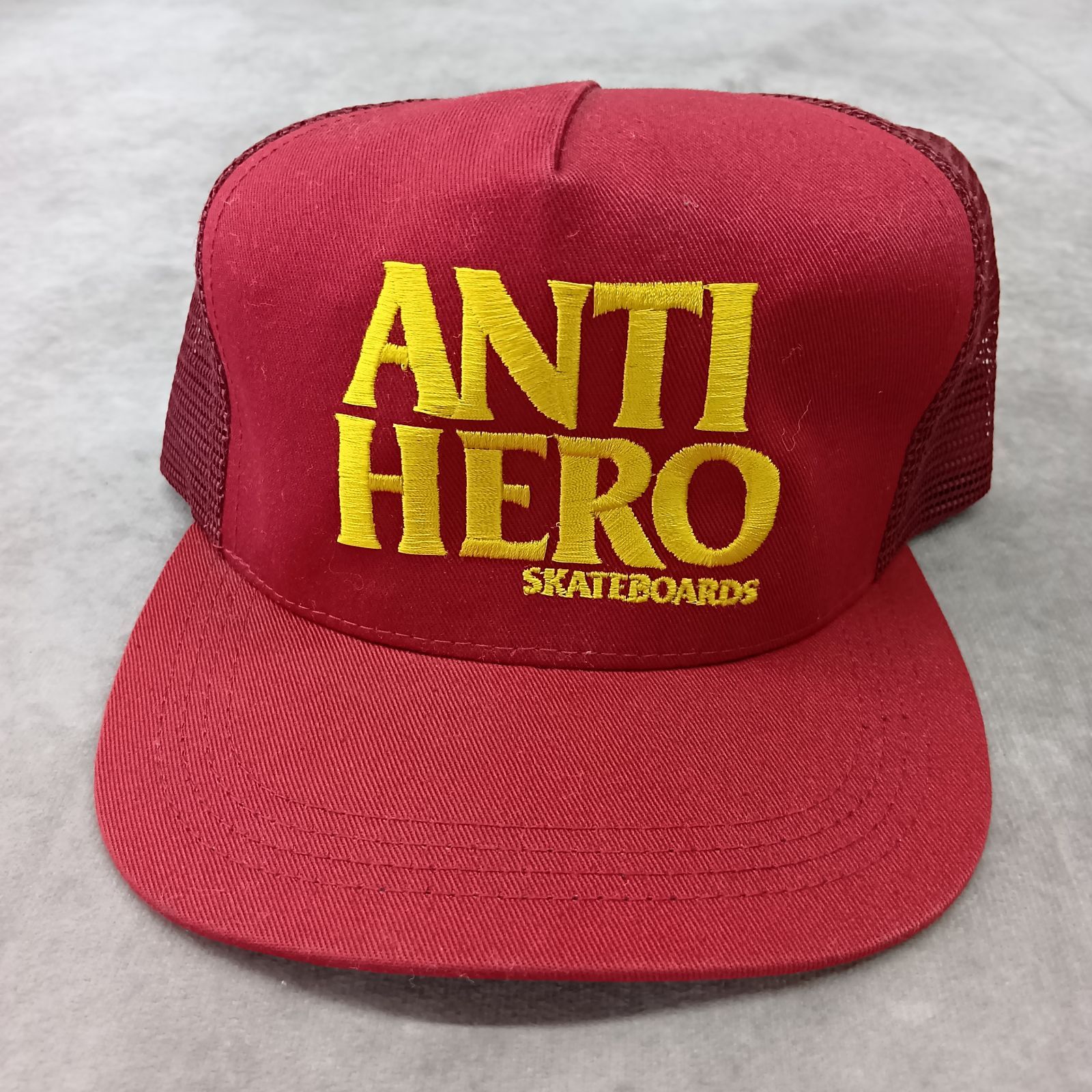 ANTI HERO SKATEBOARDS メッシュキャップ　アンチヒーロー ANTIHERO SKATEBOARDS メッシュ キャップ アンタイヒーロー CAP