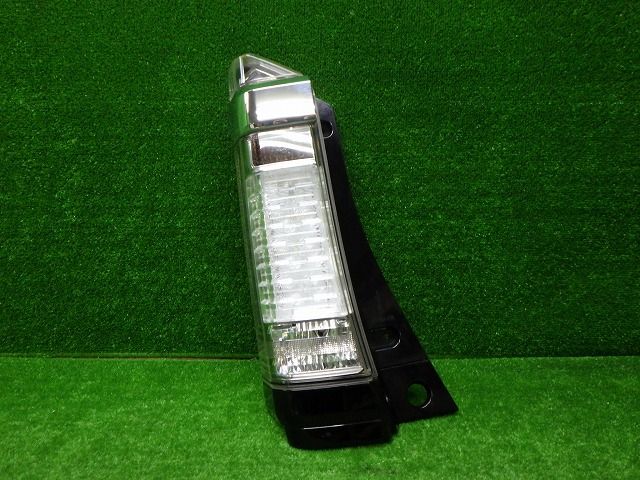 LED球切れ無し ホンダ JF1/2 N-BOX カスタム 前期 左テールレンズ D106 F ユニットのみ 250305035