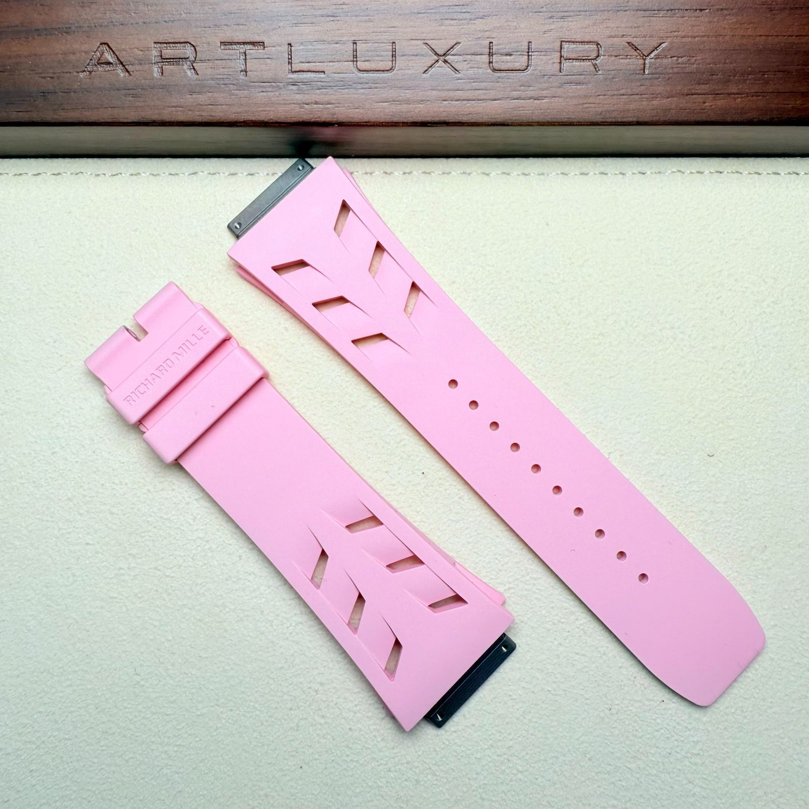 リシャールミル ラバーストラップ ベルト RM67-02 RUBBER STRAP PINK M