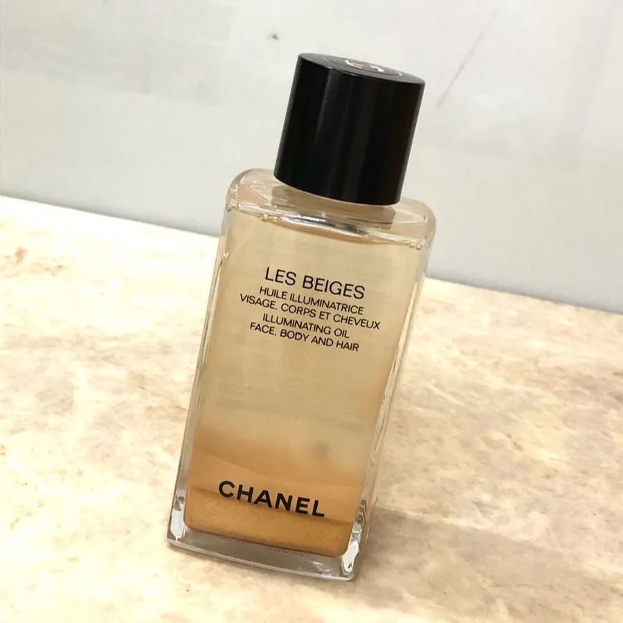 CHANEL シャネル レ ベージュ ヘルシー グロウ イルミネーティング