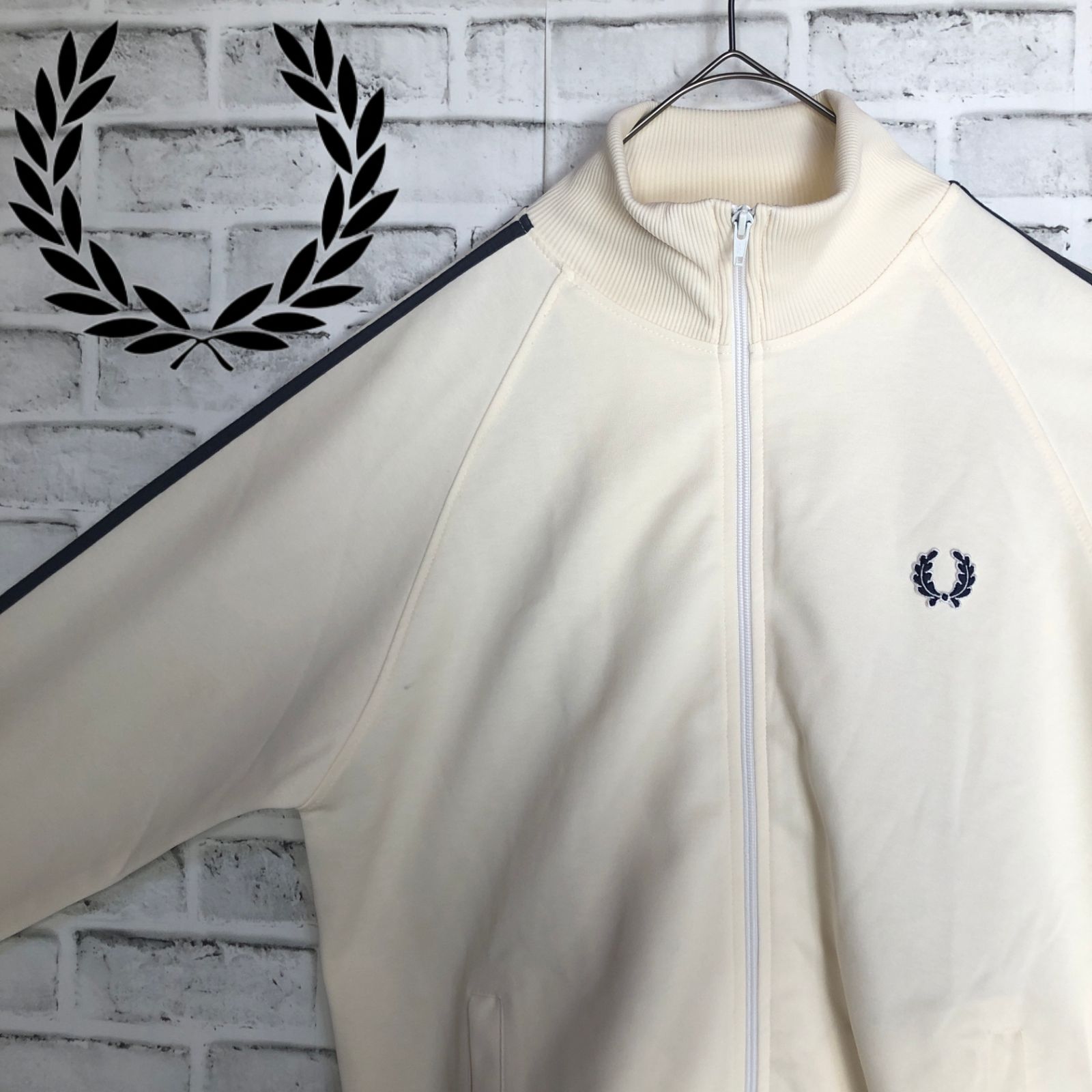 美品⭐️Fred Perry トラックジャケット L 刺繍月桂樹 ベージュ 90s⭐️Fred Perry トラックジャケット/ジャージ L 刺繍月桂樹