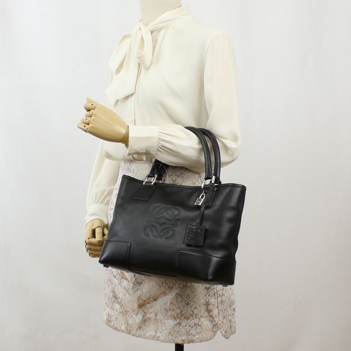 LOEWE ロエベ アマソナ フスタ トートバッグ レザー【中古  