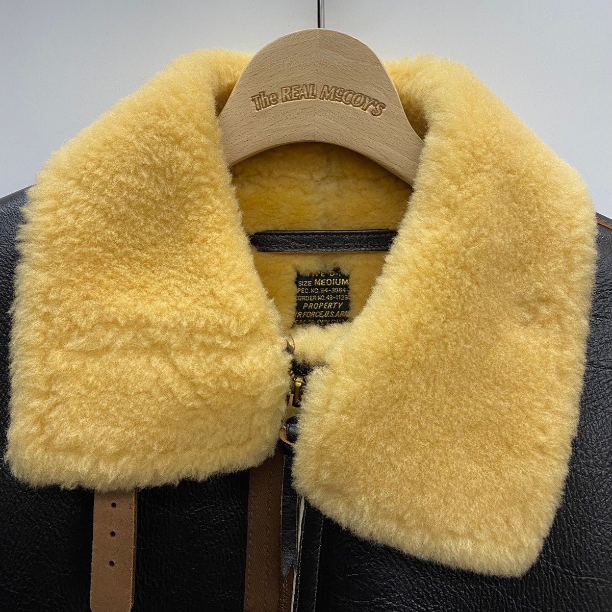 ザリアルマッコイズ D-1 94-3084-A ムートン フライトジャケット