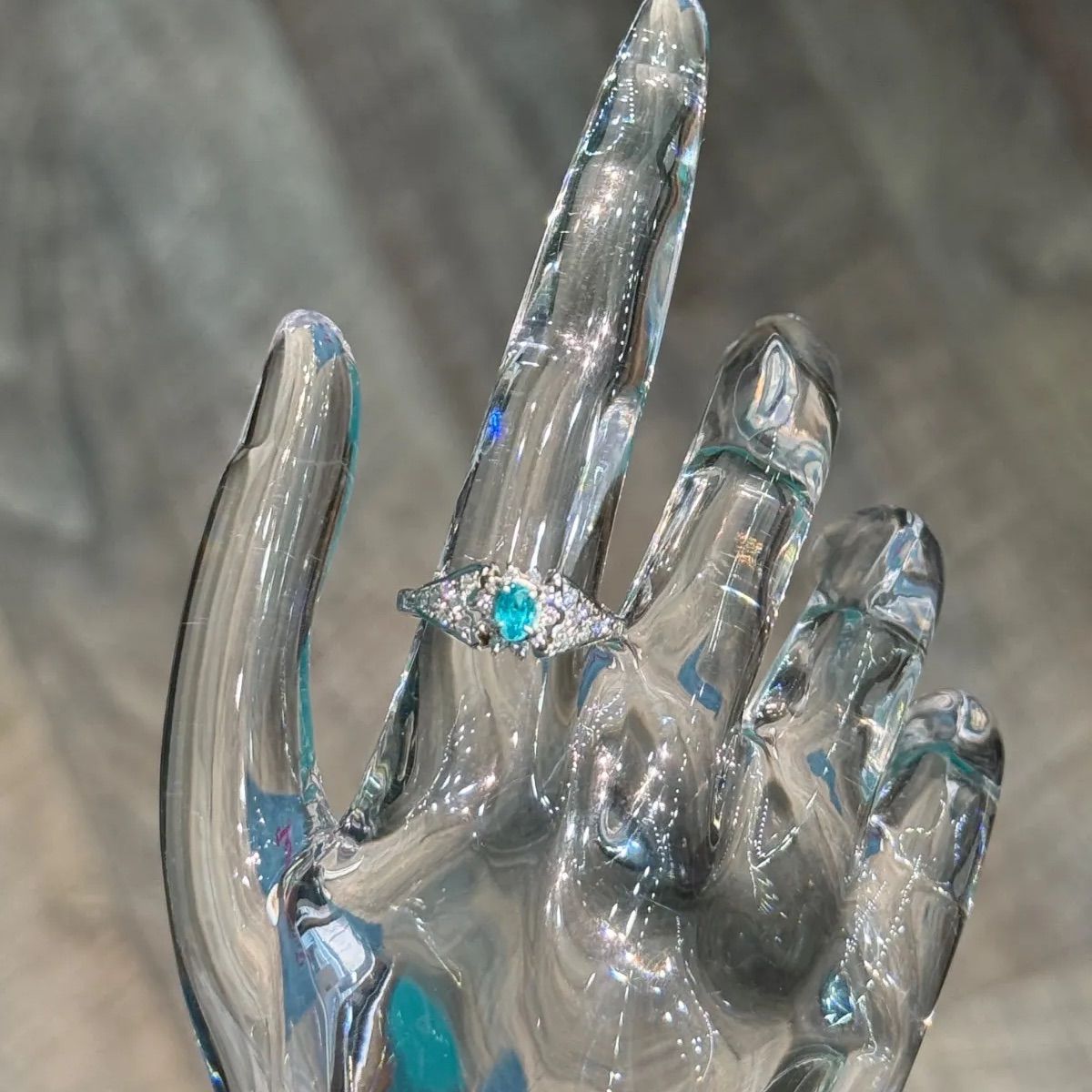 Pt900/K18ブラジル産パライバトルマリン0.288ctダイヤ0.13ctリング  