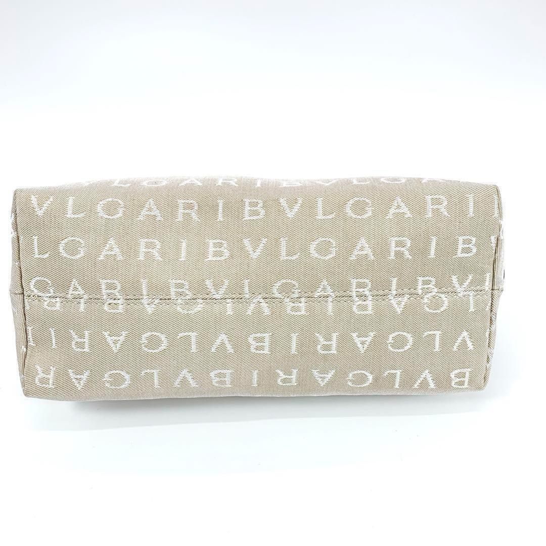 極美品　BVLGARI　ブルガリ　ロゴ　ポーチ　ベージュ　バッグインバッグ 極美品 BVLGARI ブルガリ ロゴ ポーチ ベージュ バッグイン