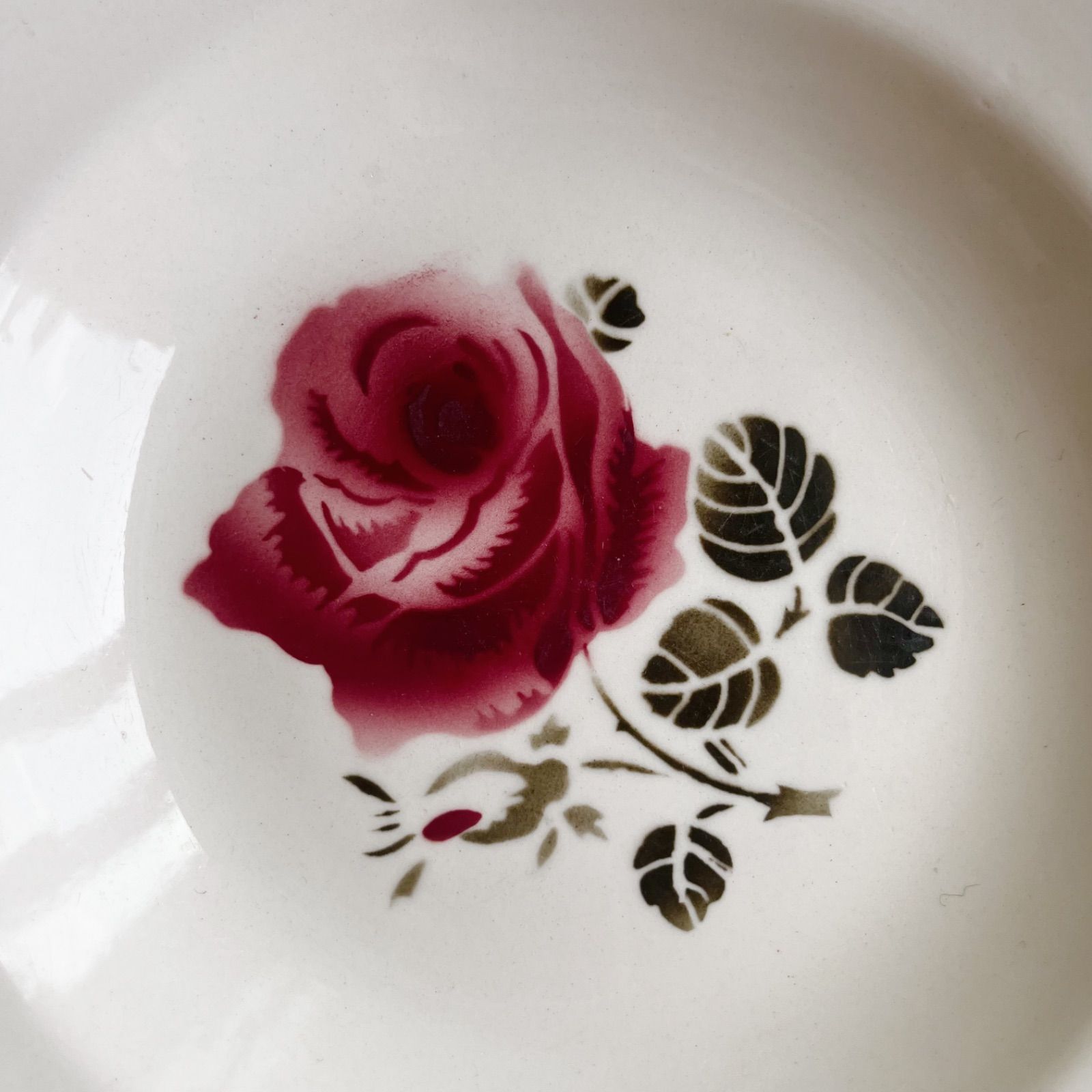 フランスアンティーク　バドンヴィレー　プレート　2枚　ステンシル　薔薇　バラ フランス/バドンヴィレ(BADONVILLER)薔薇のステンシル平皿 「C
